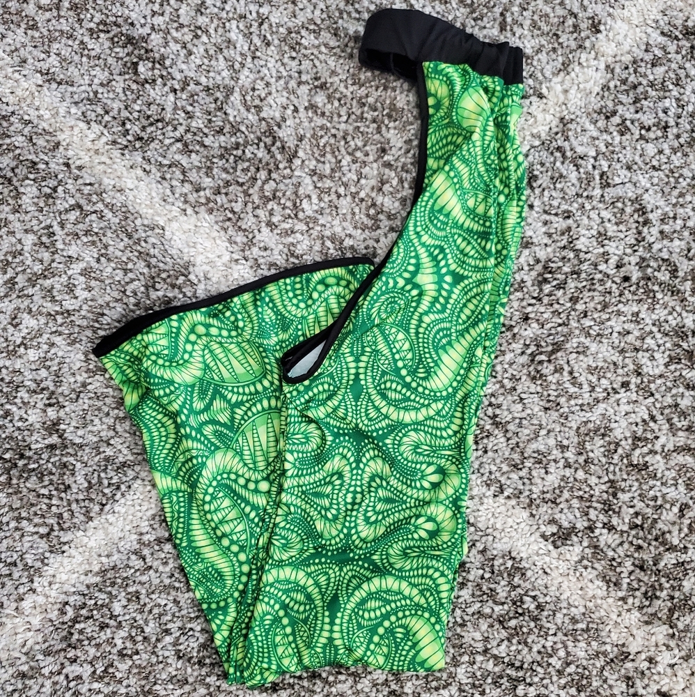 🚫SOLD🚫 BRAND NEW green inferno rave chaps - Picture 4 of 5